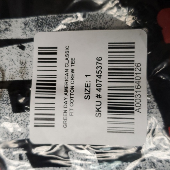 ❤️NWT VINTAGE TORRID TEE - GREEN DAY AMERICAN IDIOT - BAND CONCERT TOP - SIZE 1X - Picture 6 of 8